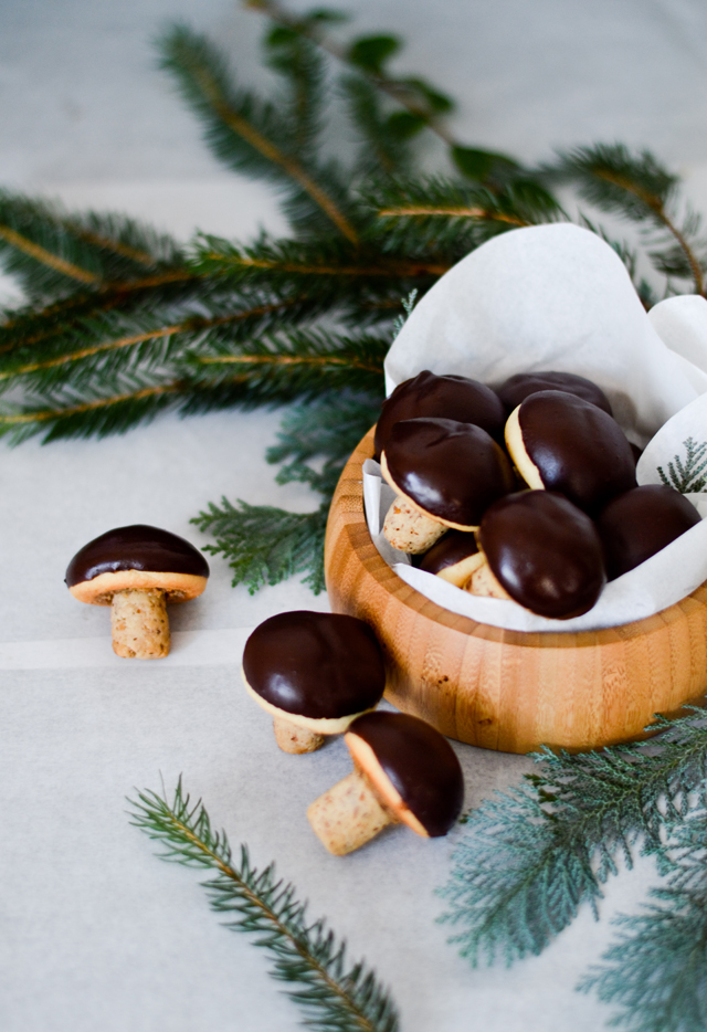 Walnut Mushroom Cookies walnut-mushroom-cookies