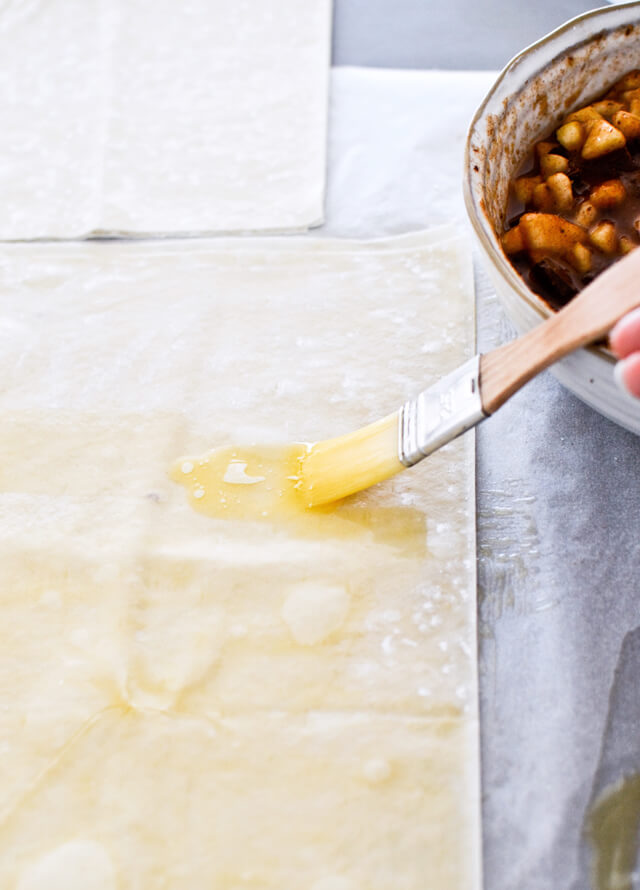 Easy chocolate pear strudel with cinnamon and almond flavor makes the perfect holiday dessert! Great warm or cold, made easily with phyllo pastry. Quick dessert!