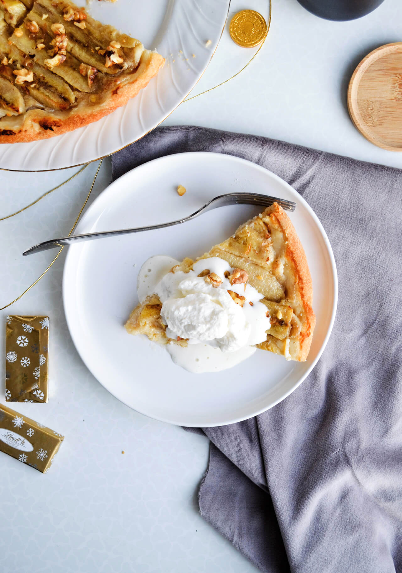 Skip cheesy pizza and make this dessert maple banana pizza with ricotta instead! Always hits the spot.