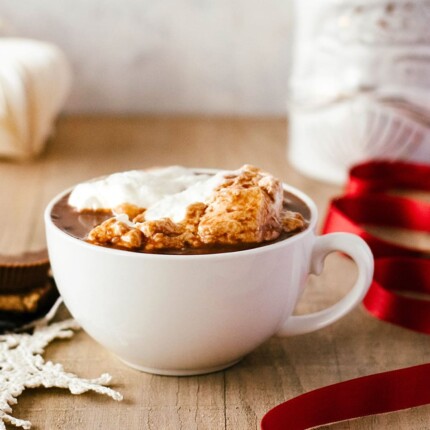 peanut butter cup hot chocolate