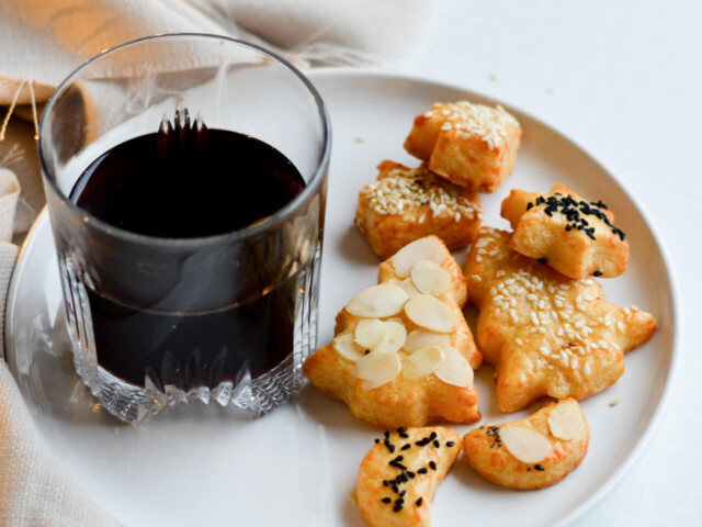 puffy cheese crackers for everyone