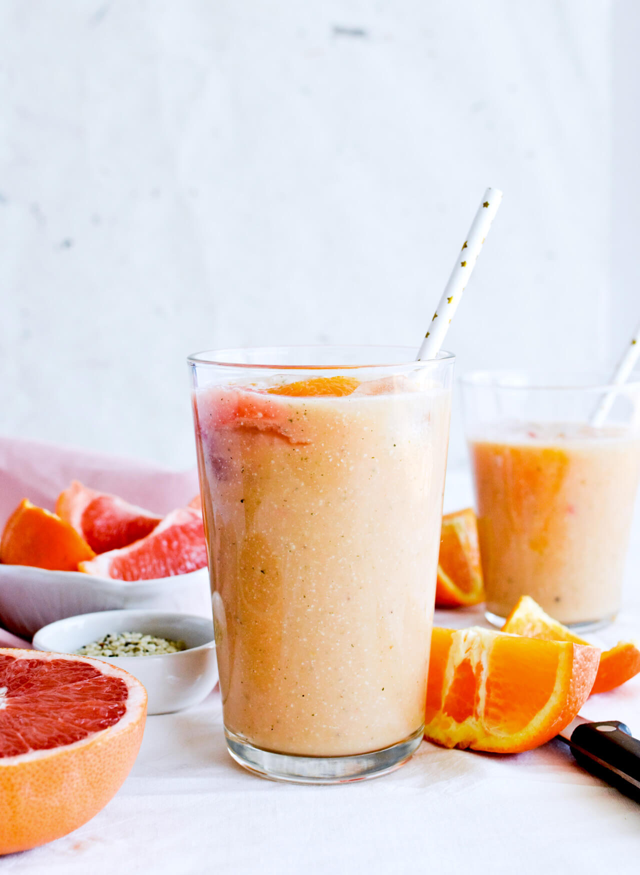 Vitamin C citrus power smoothie is an easy quick vegan smoothie, perfect for breakfast or snack.