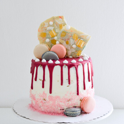 Vanilla pineapple layer cake