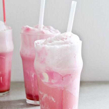 elderflower strawberry ice cream float