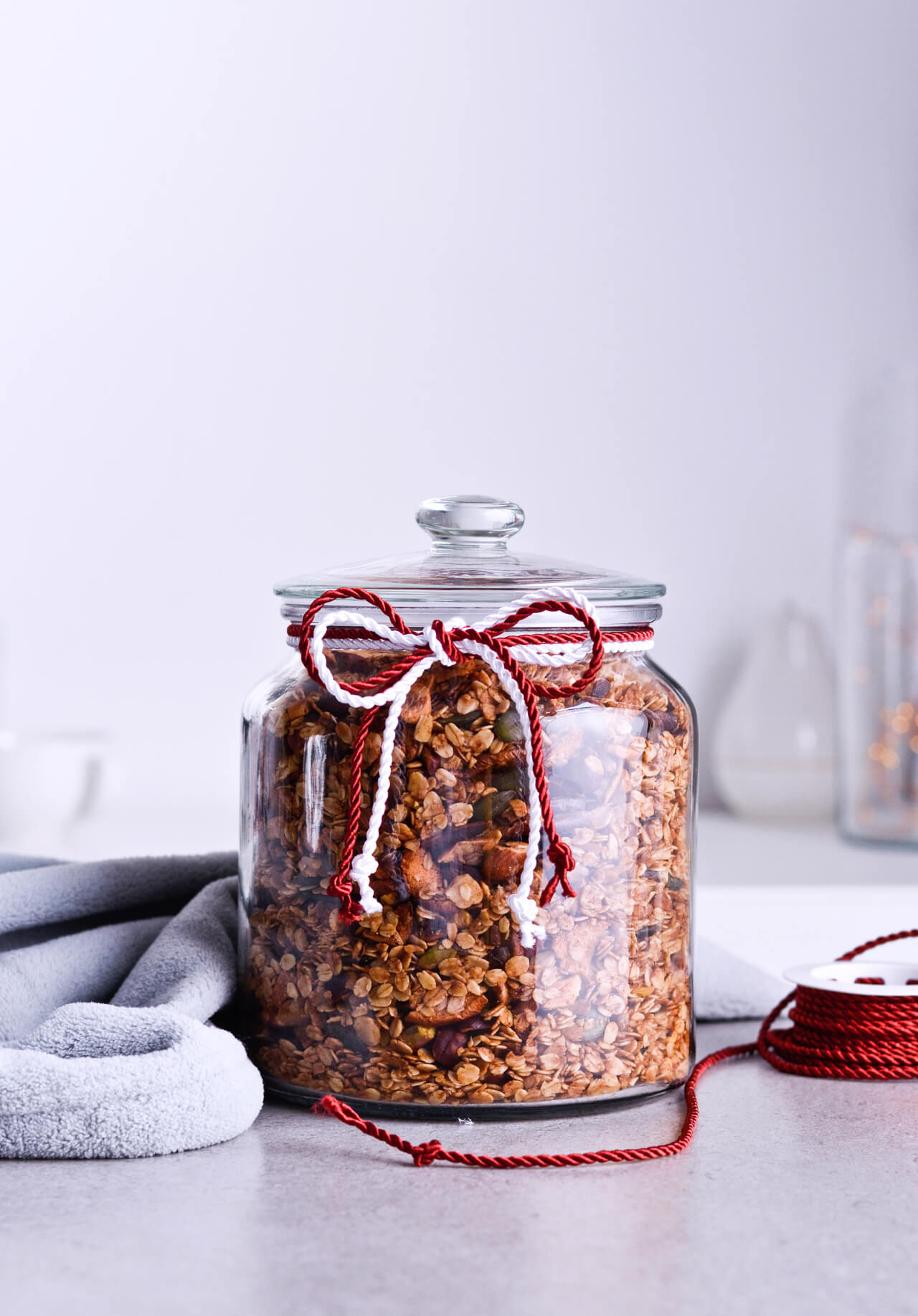 Recipe for Cinnamon apple pistachio soft granola, packed with hazelnuts, sunflower seeds, maple syrup and honey, it is a real treat that makes breakfast wonderful. A jar of granola can also be a great homemade gift. | @mitzyathome sugarsalted.com