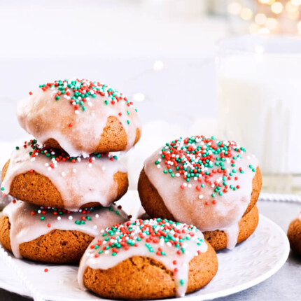 Recipe for Sugar glazed lebkuchen (German Christmas cookies), the perfect spicy and sweet cookies. Great for Christmas or any cold month, they're filled with honey and wonderful, aromatic spices. The festive sprinkles add that extra holiday touch. | @mitzyathome sugarsalted.com