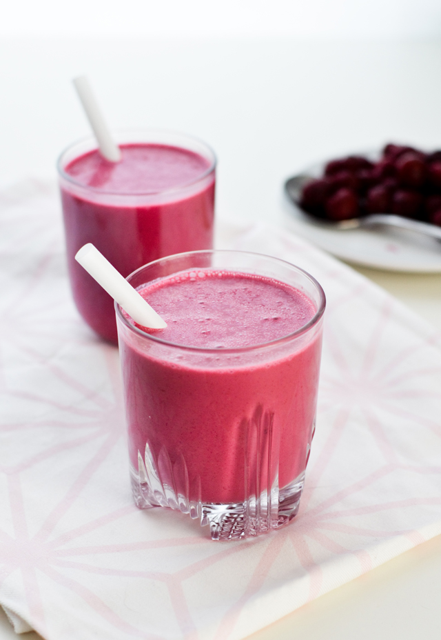 Cherry beet smoothie - a pretty pink smoothie that's quick to make and healthy.