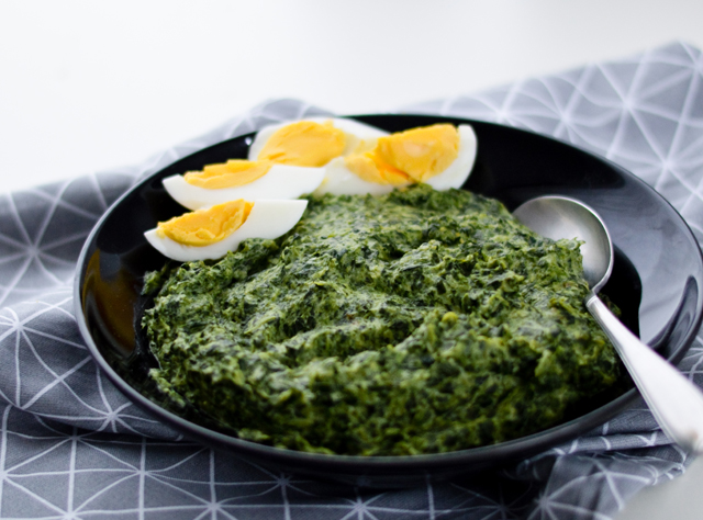 creamed spinach with boiled egg