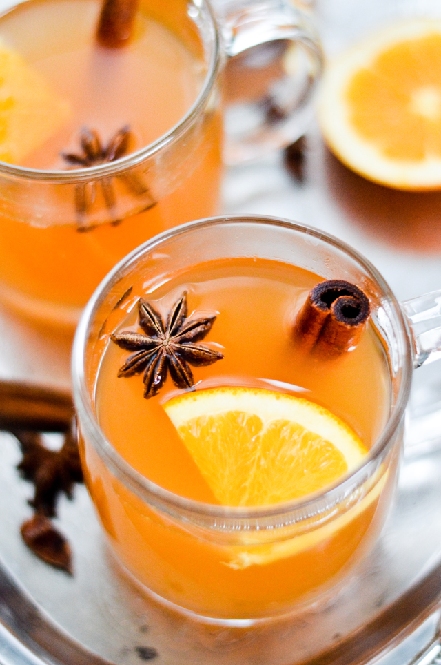 Mulled White Wine | Best Holiday Drink Recipes To Spread Festive Cheers With 