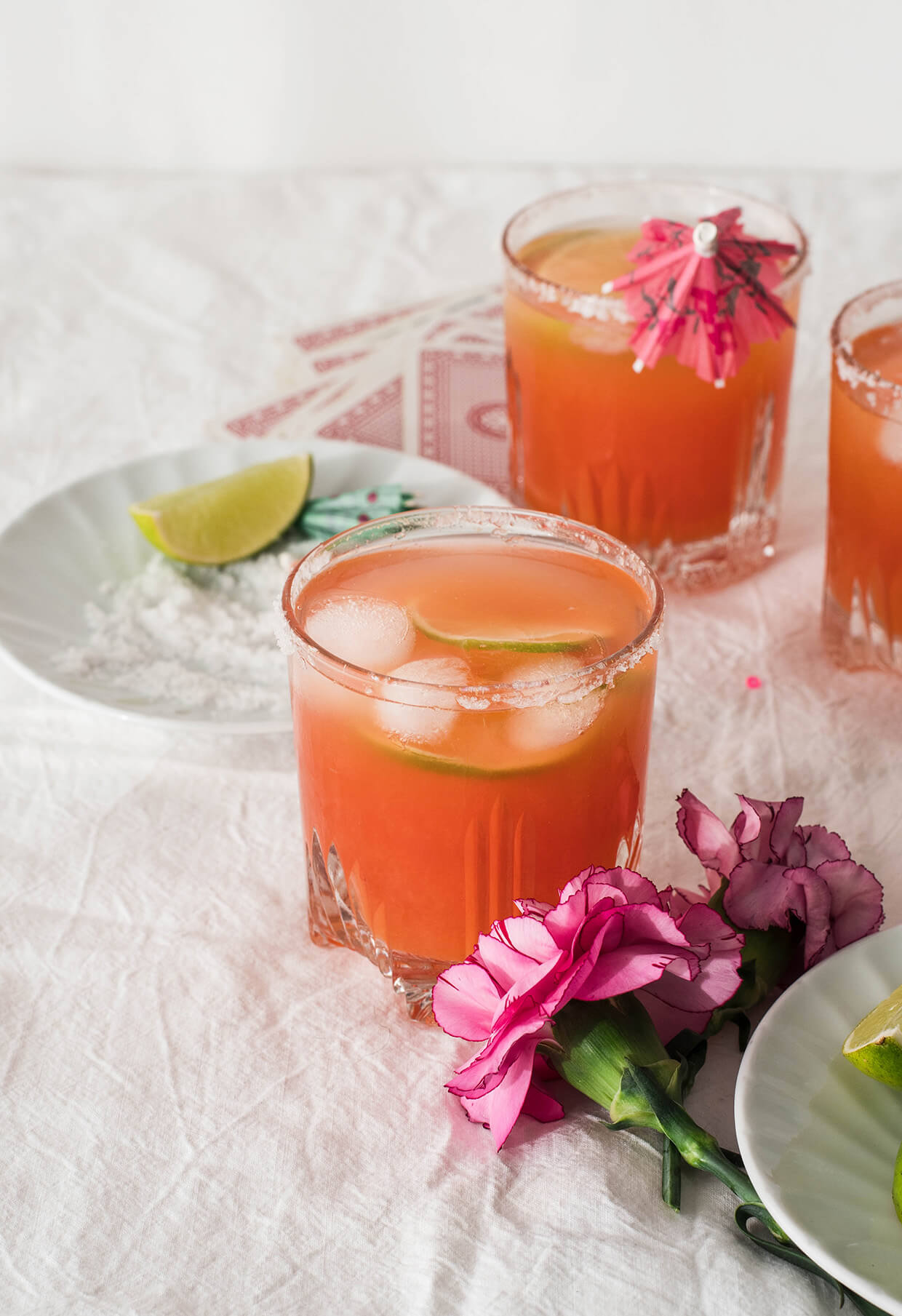 learn how to make golden blood orange margaritas with reposado tequila but no triple sec! smooth and sweet, they're insanely drinkable and pretty!