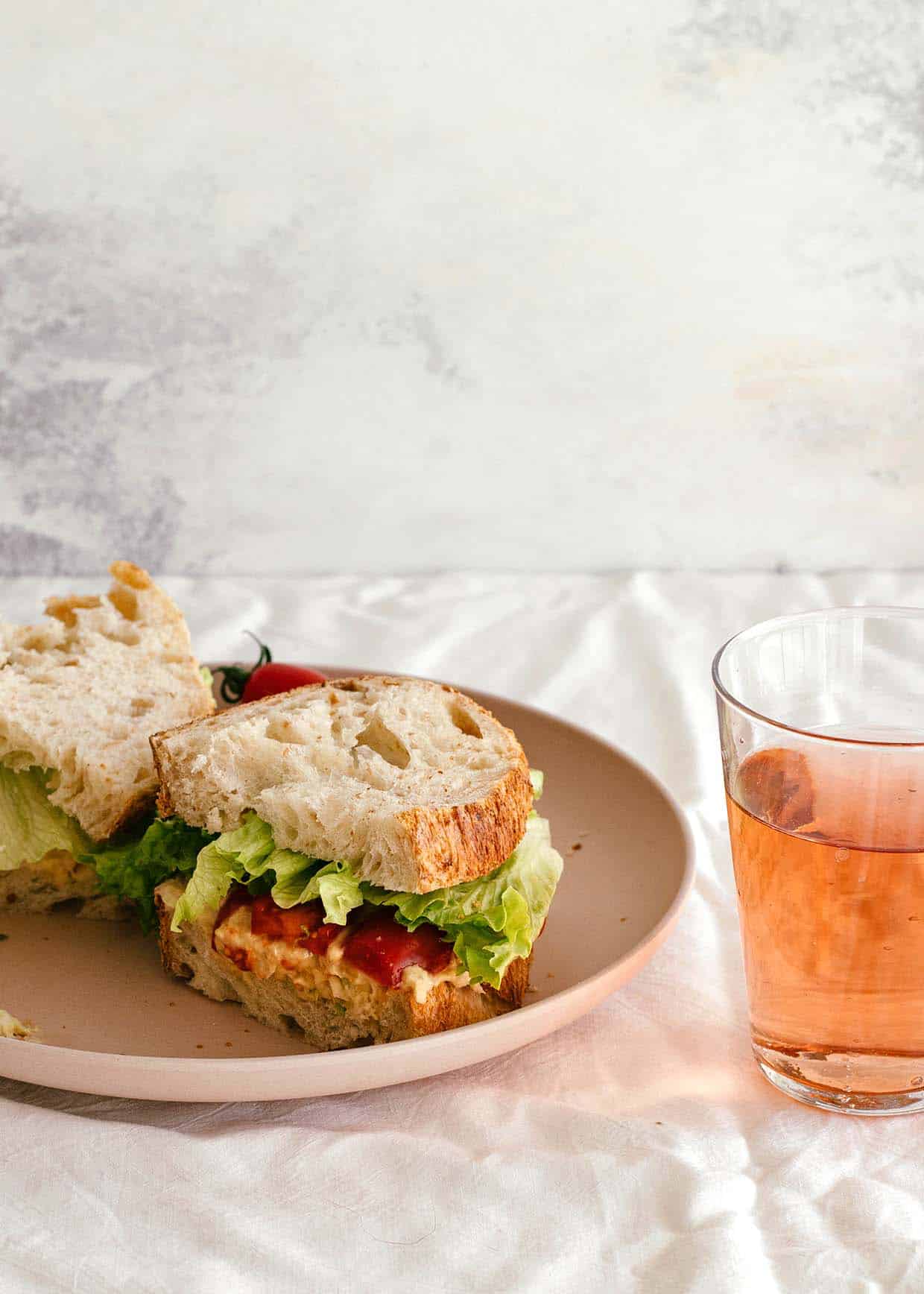sandwich on plate