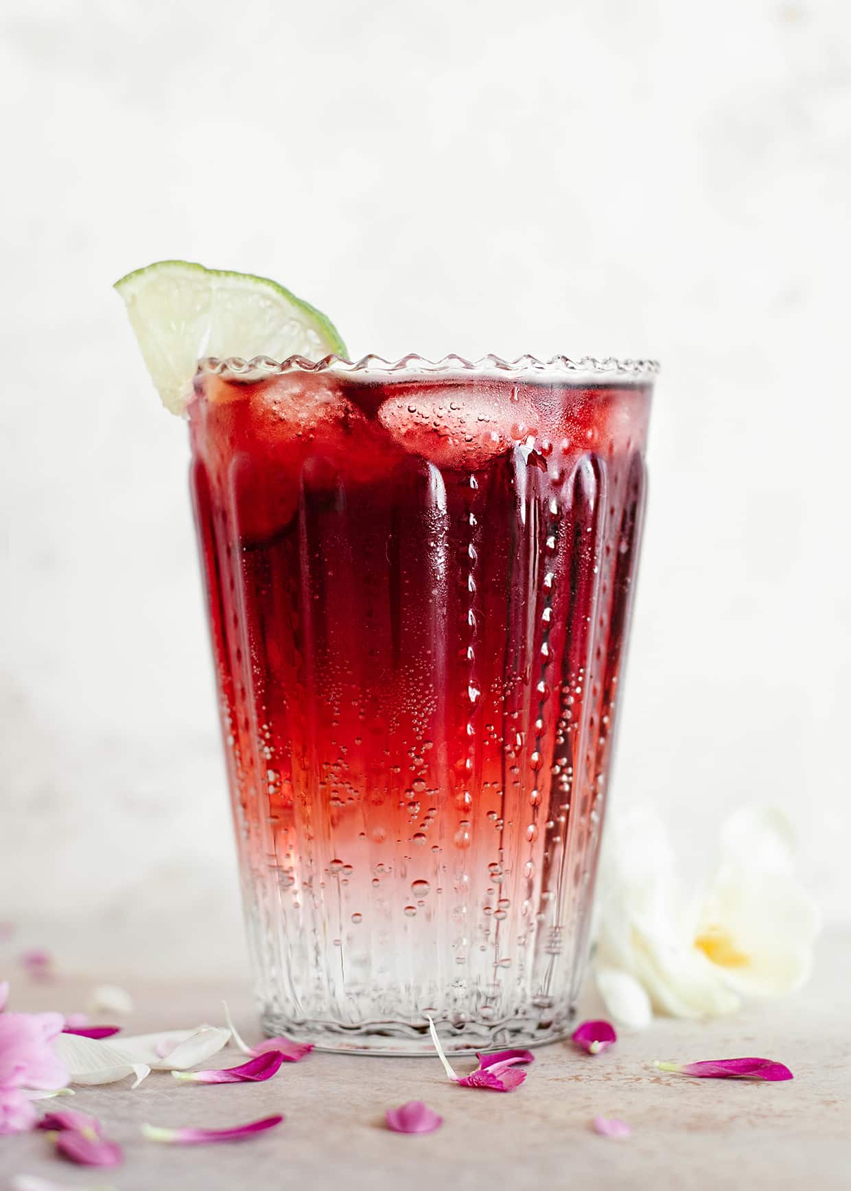 two toned red wine spritzer with sprite in a glass