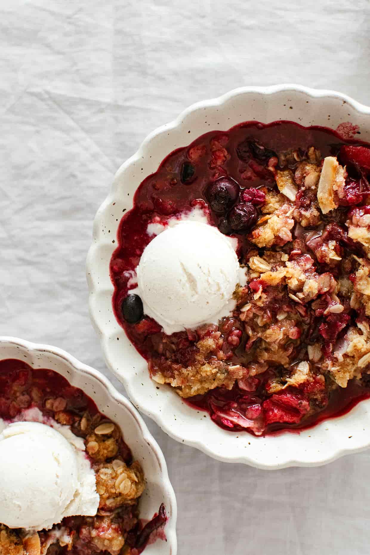 plum blueberry coconut crisp