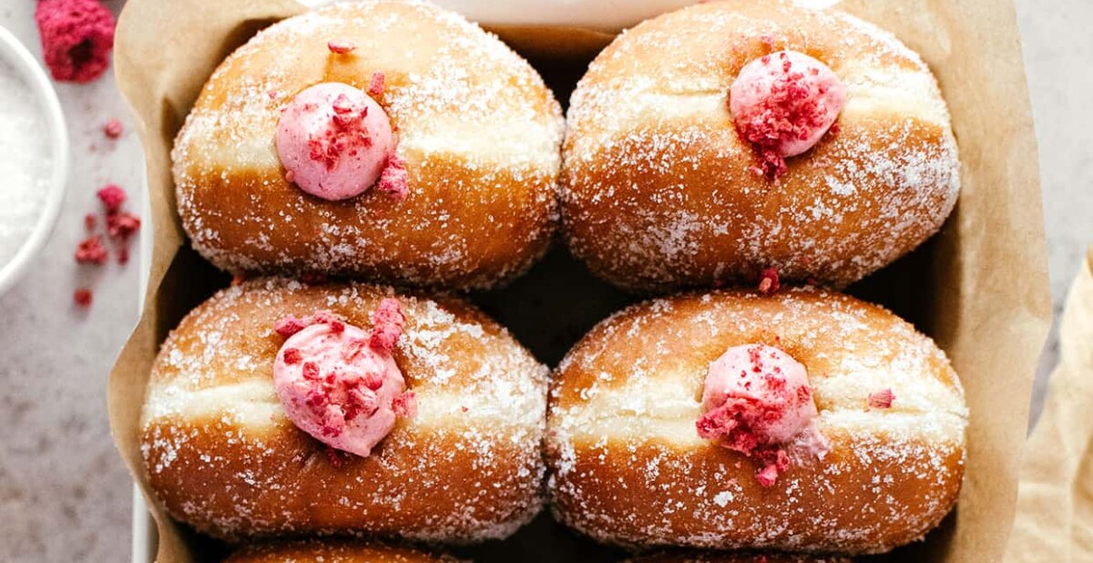 raspberry cheesecake brioche doughnuts