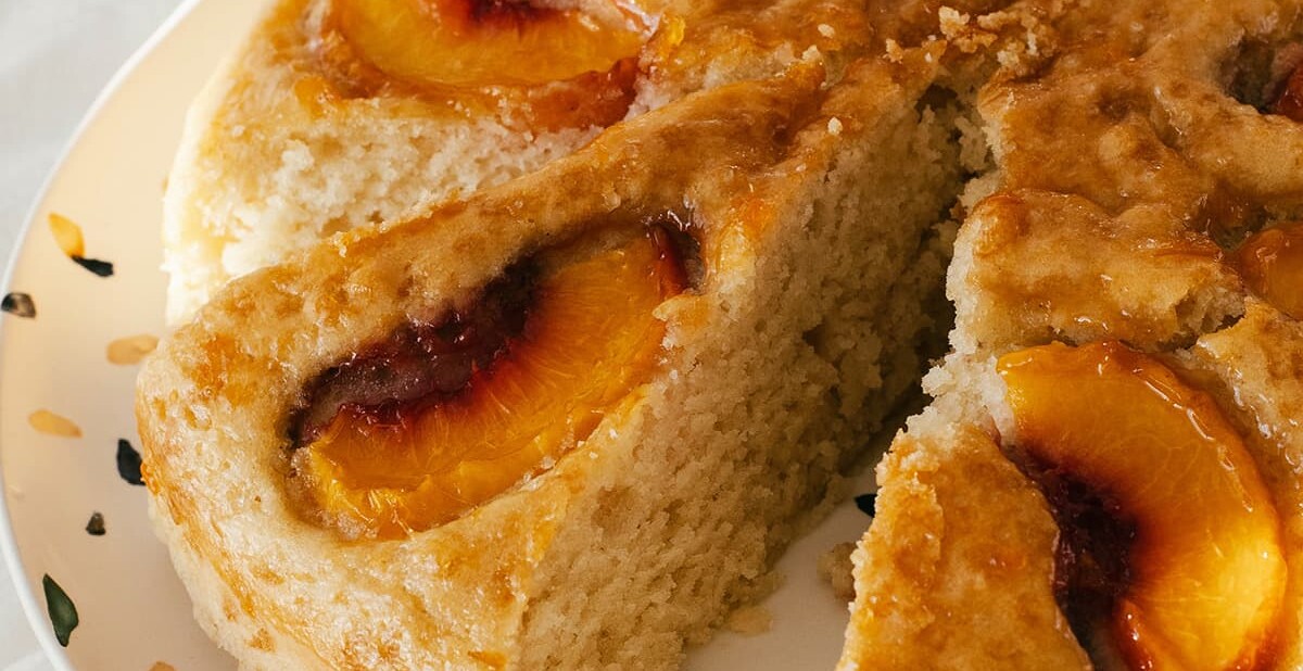 vegan peach coffee cake