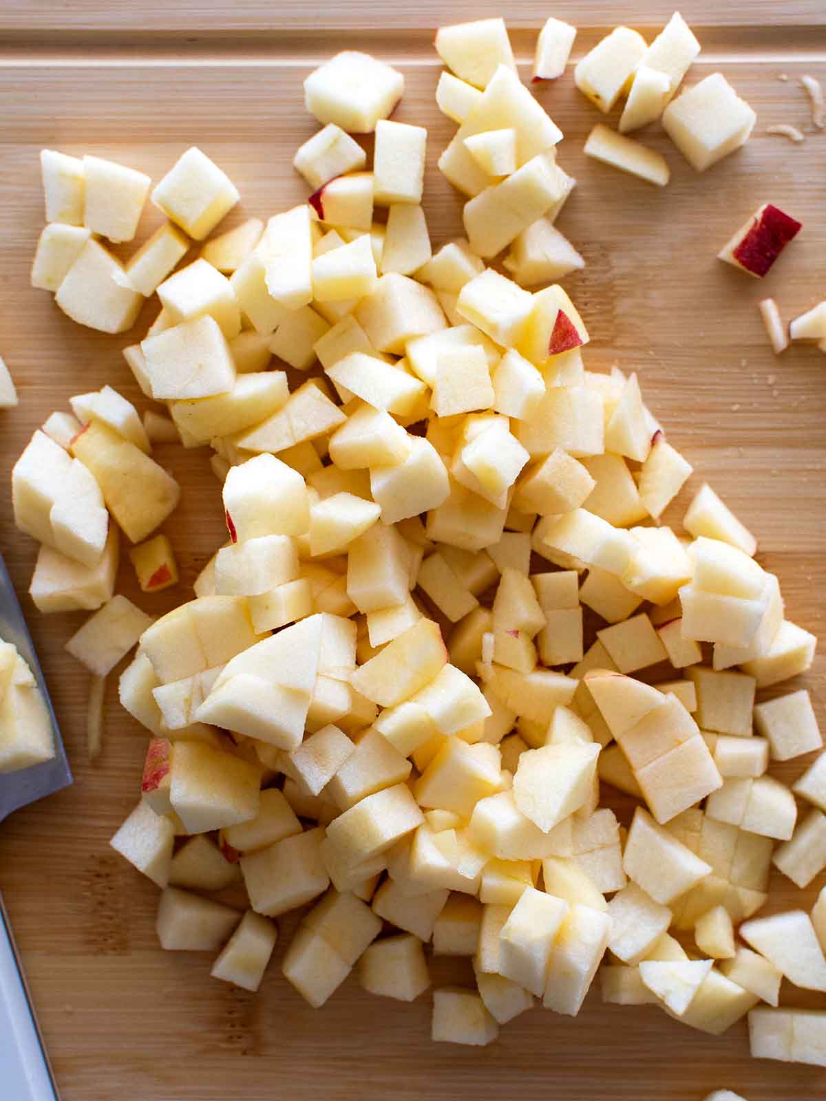 chopped peeled apples