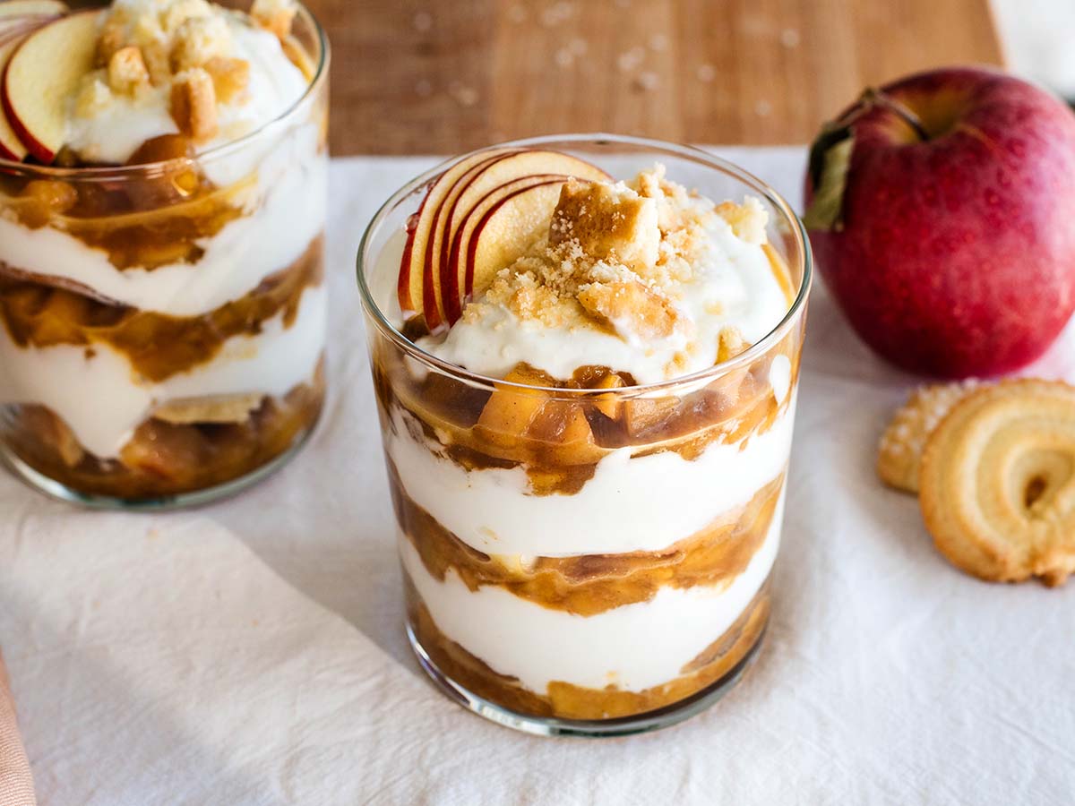 caramelized apple and greek yogurt parfaits