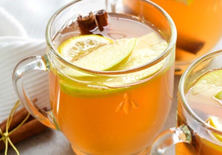 apple mulled white wine