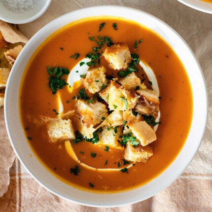 butternut squash soup with gruyere croutons