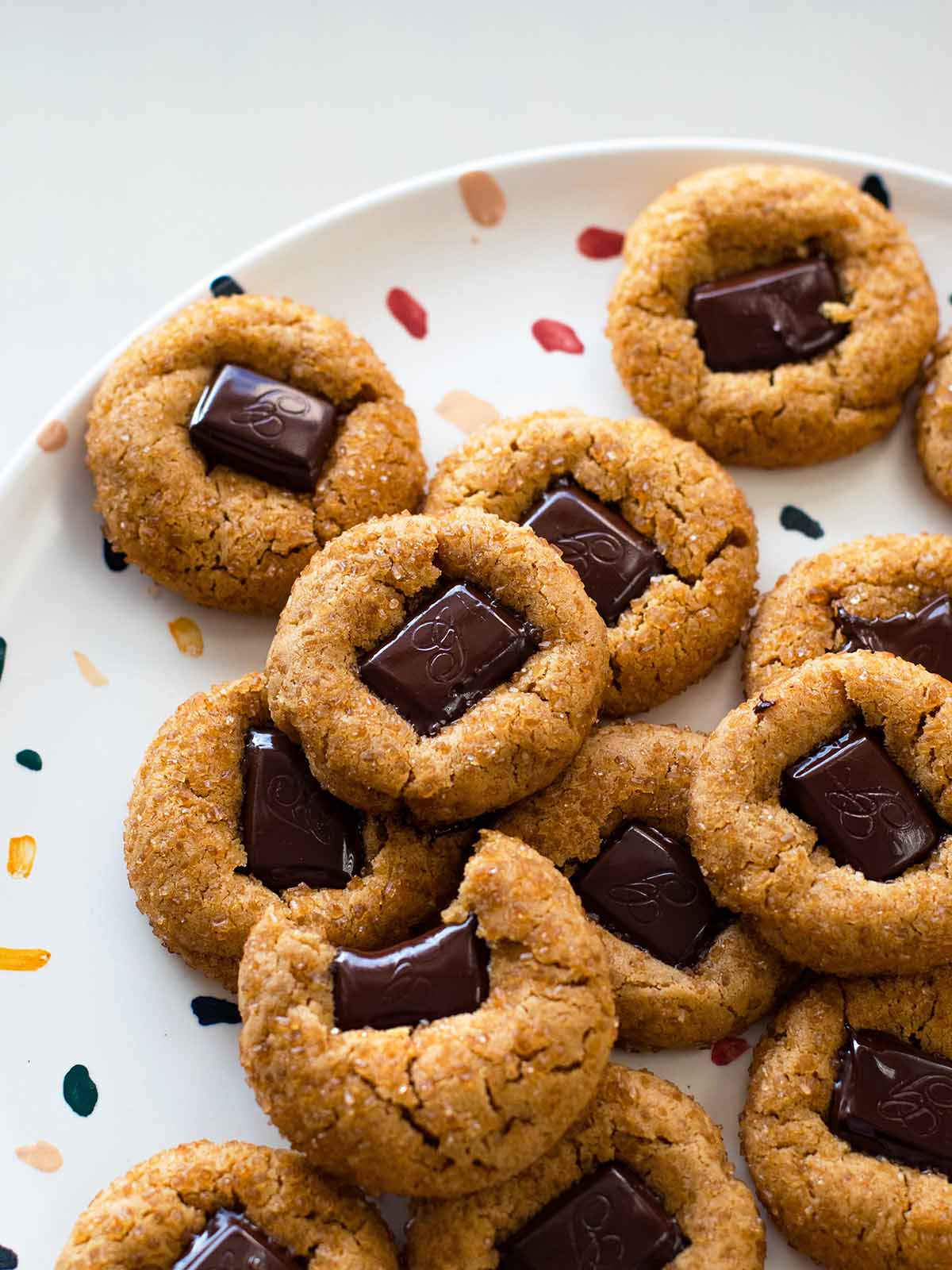 peanut butter blossom cookies on a plate