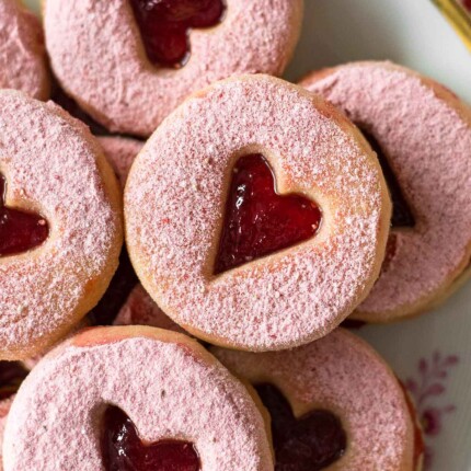 strawberry shortbread cookies with freeze dried strawberry sugar