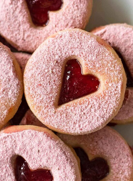 strawberry shortbread cookies with freeze dried strawberry sugar