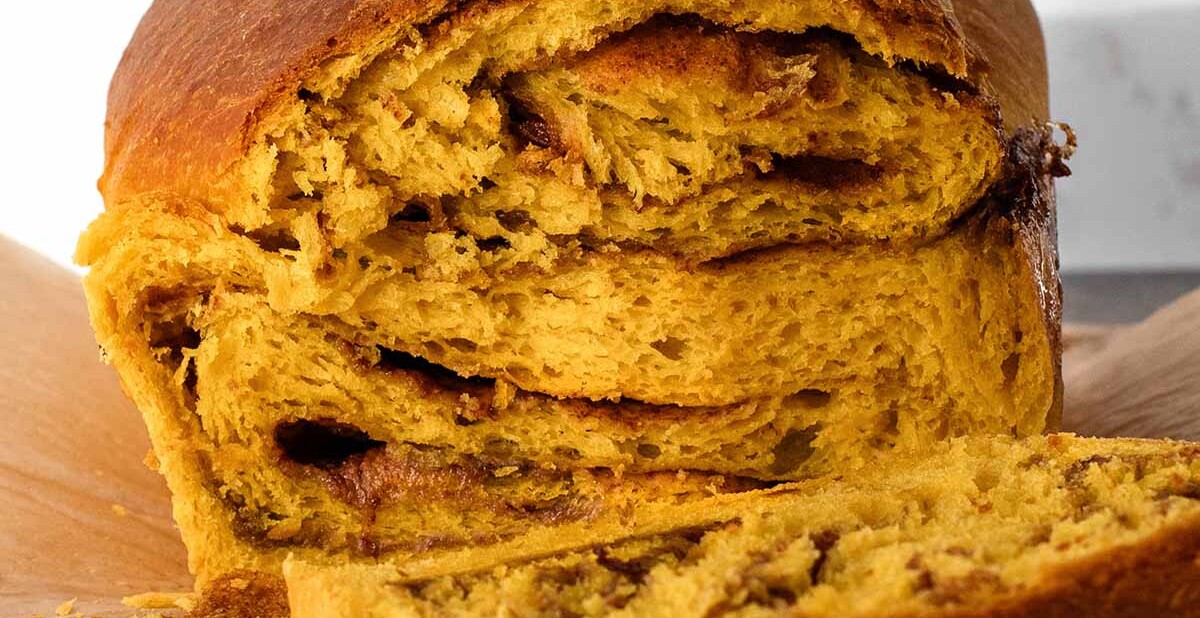 cinnamon swirl pumpkin brioche bread